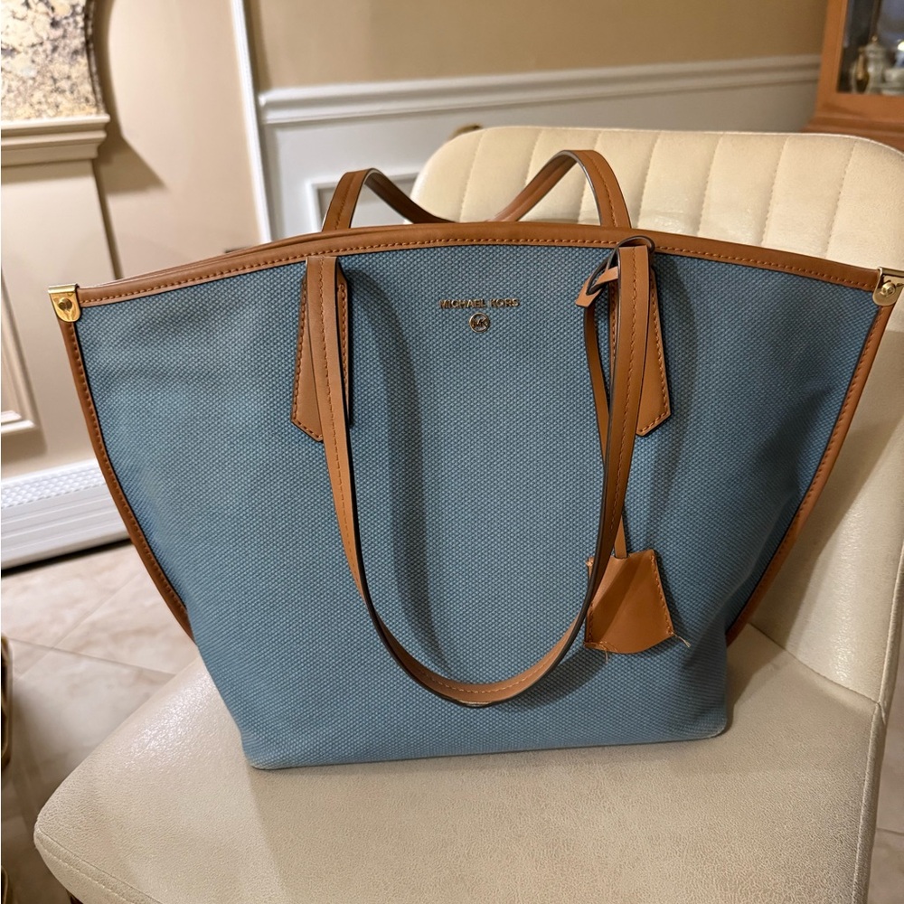 Michael Kors Elegant Blue and Tan Tote